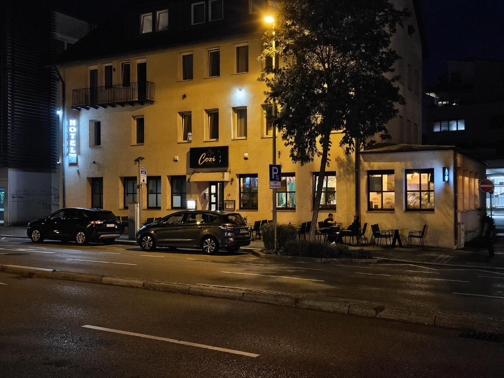 Hotel Post Нюртинген Экстерьер фото